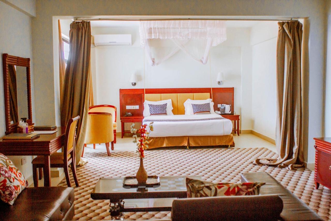 Luwa Evergreen Hotel Mtwara Esterno foto
