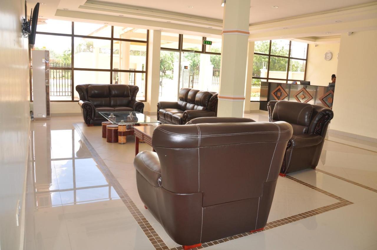 Luwa Evergreen Hotel Mtwara Esterno foto