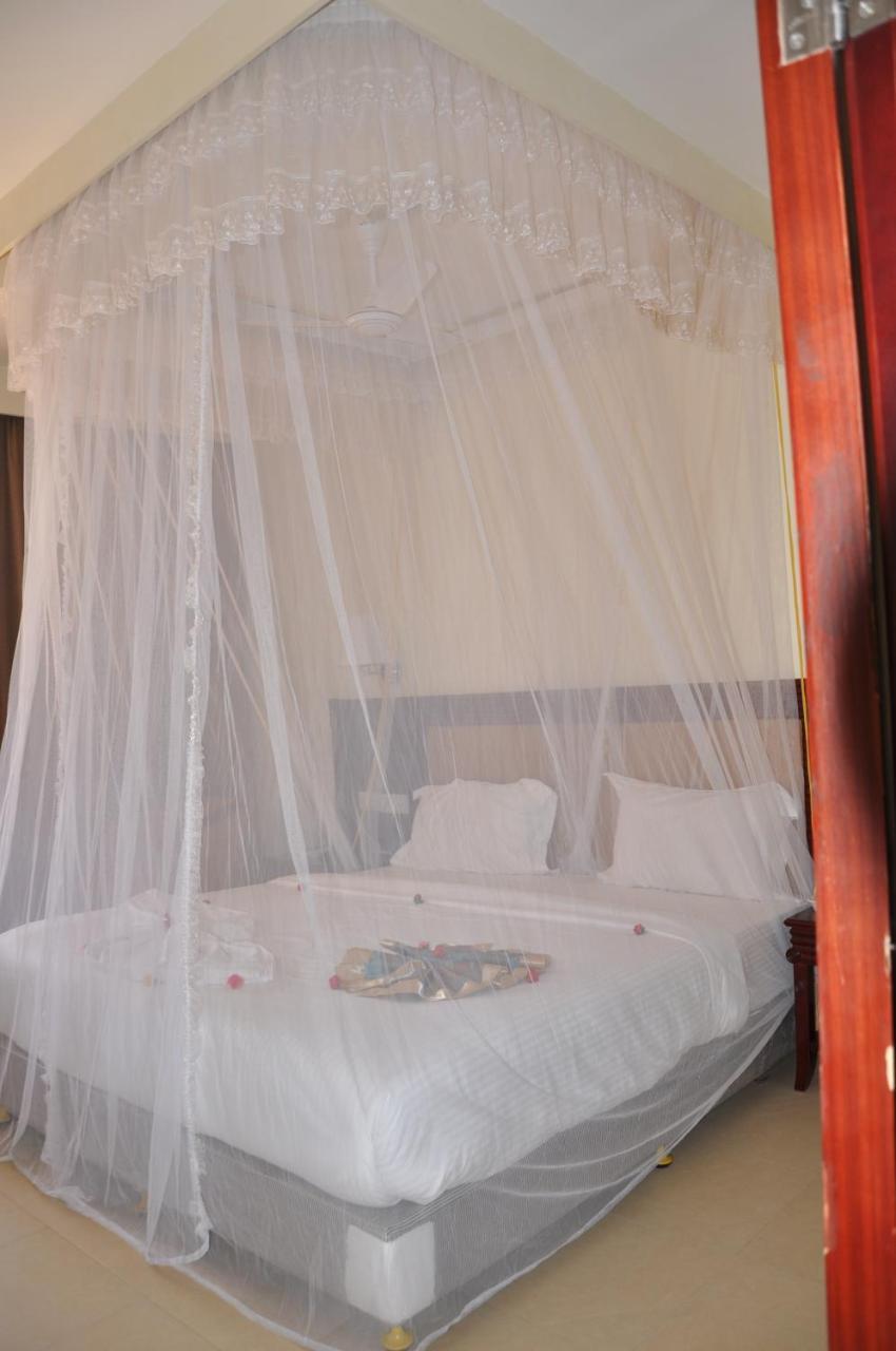 Luwa Evergreen Hotel Mtwara Esterno foto