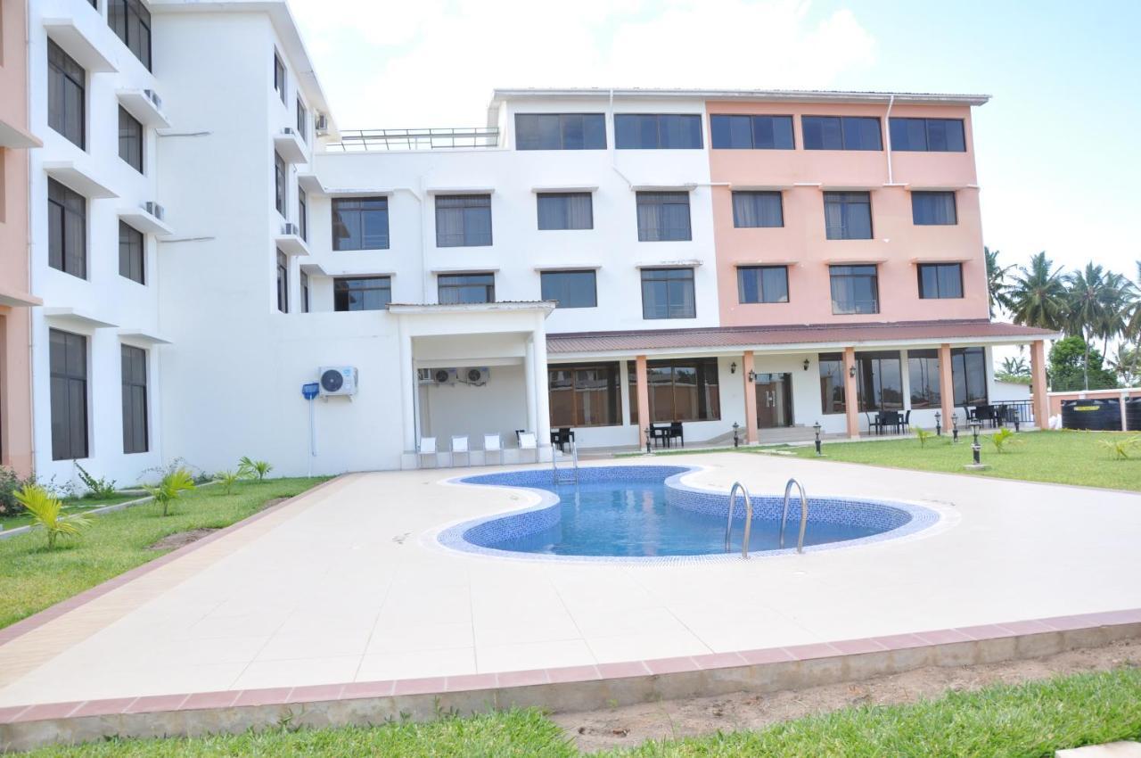 Luwa Evergreen Hotel Mtwara Esterno foto